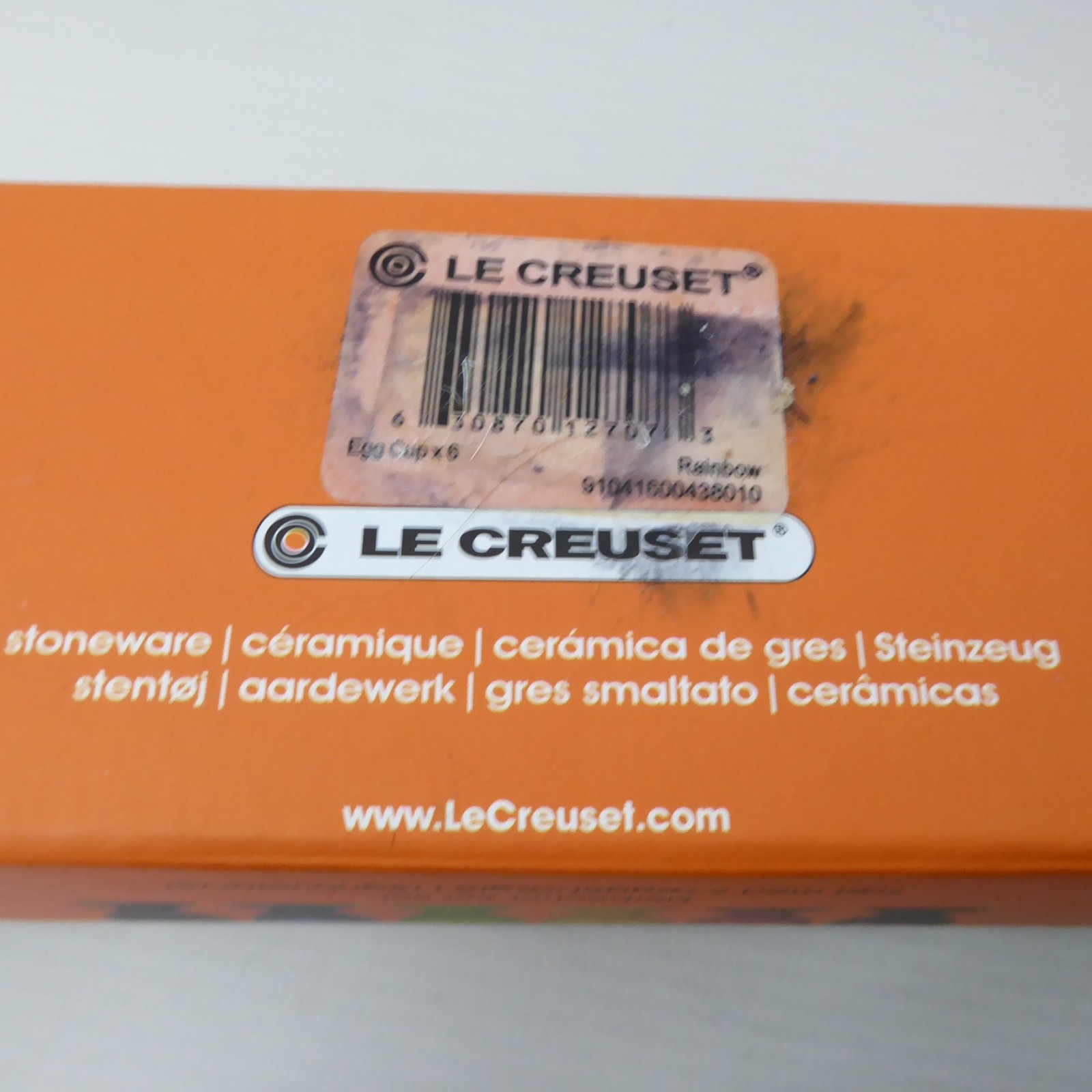 Set of 6 boxed Le Creuset Rainbow ceramic stoneware footed egg cups. Multicolour - Image 13