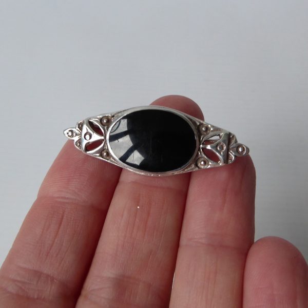 Sterling silver 925 brooch & black oval onyx gemstone, vintage/antique mourning - Image 4