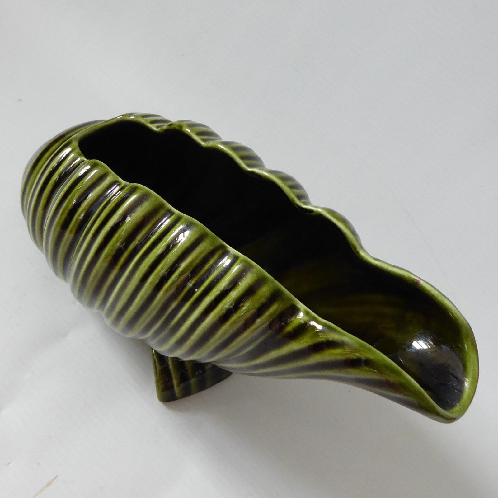 Sylvac large shell mantle vase 399, vintage deep olive green. Retro 60s 70s - Image 8