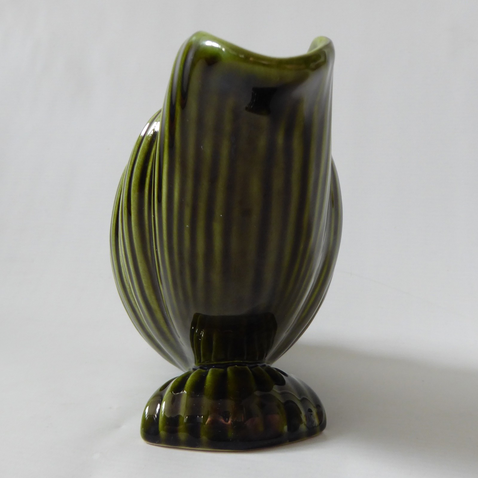 Sylvac large shell mantle vase 399, vintage deep olive green. Retro 60s 70s - Image 9