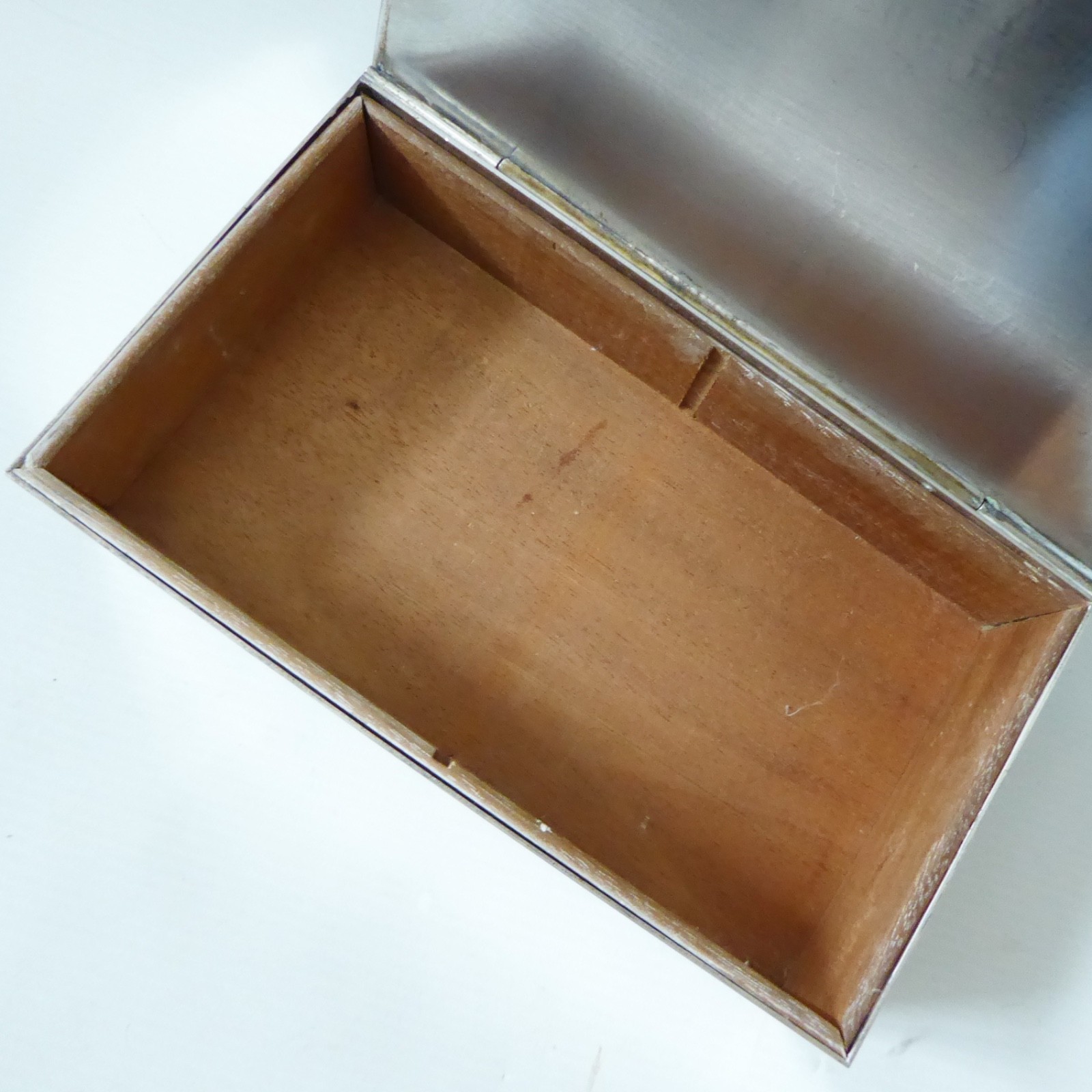 Viners of Sheffield Alpha Plate cigarette trinket jewellery box case, vintage - Image 12