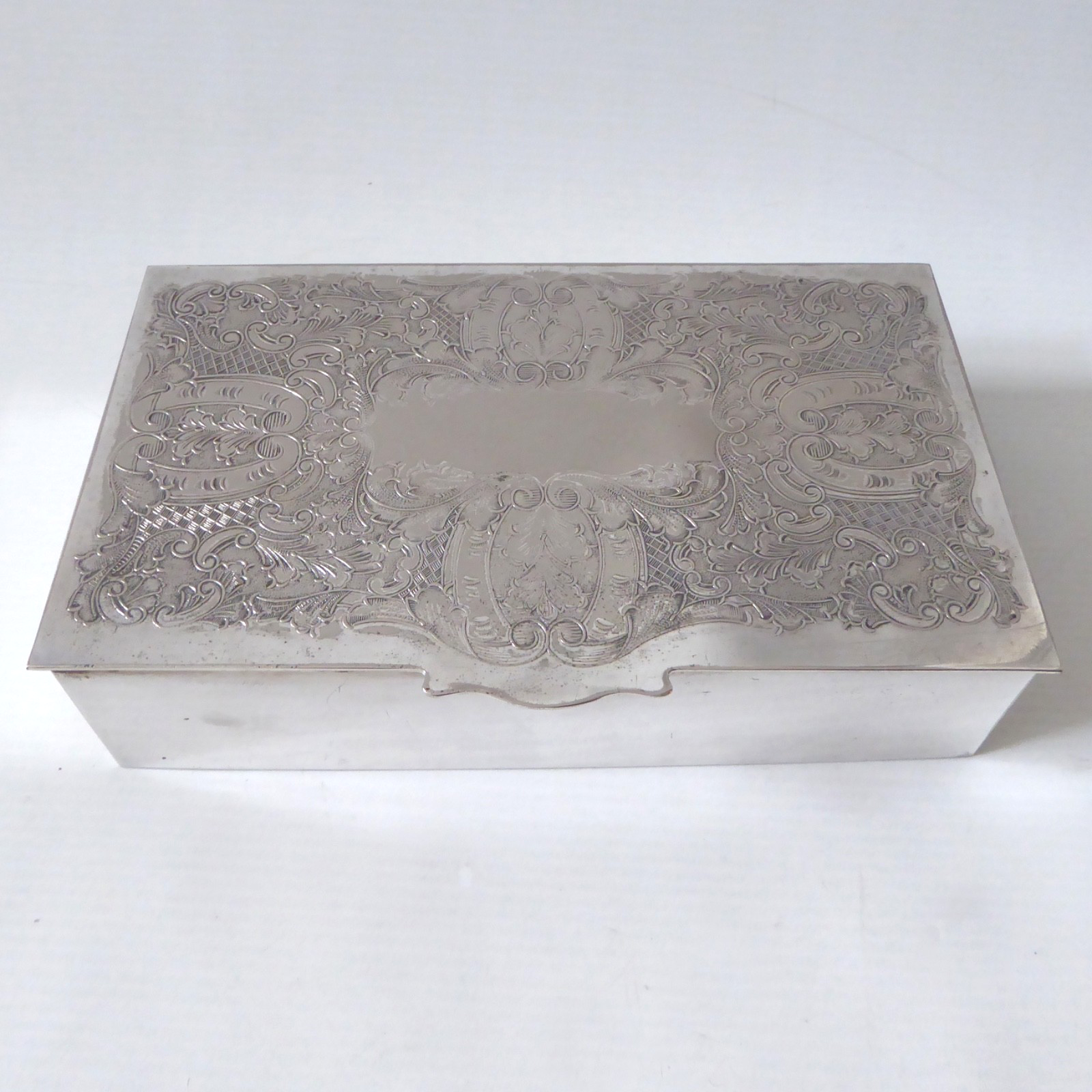 Viners of Sheffield Alpha Plate cigarette trinket jewellery box case, vintage