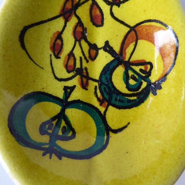 Vintage Italian pottery ceramic pin dish, apples. Yellow signed 512 10 Italy. - Image 3