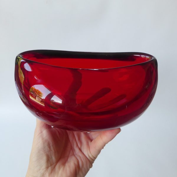 Vintage Murano art glass oval bowl. Red amber cased dish, 1960s 1970s MCM retro - Image 3