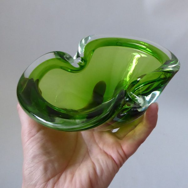 Vintage Murano big art glass bowl. Lime green cased dish, 1960s 1970s MCM retro - Image 12