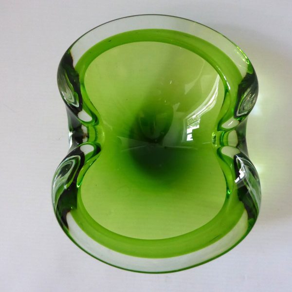 Vintage Murano big art glass bowl. Lime green cased dish, 1960s 1970s MCM retro - Image 3