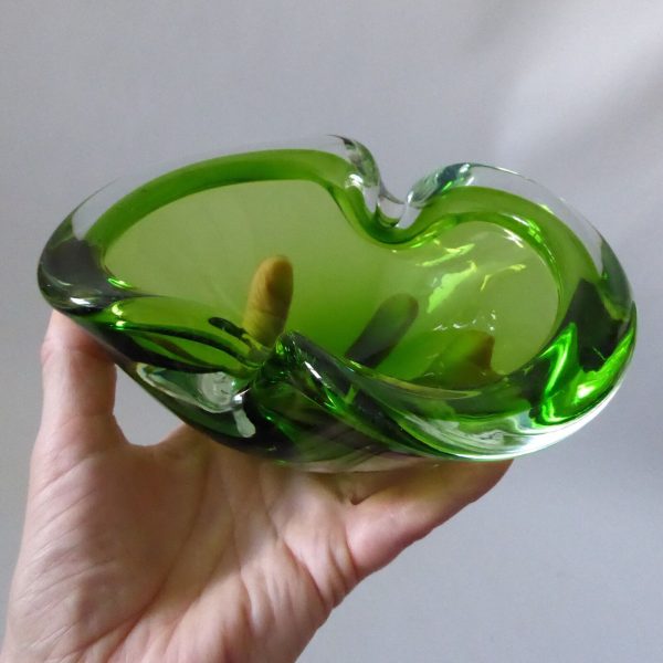 Vintage Murano big art glass bowl. Lime green cased dish, 1960s 1970s MCM retro - Image 10