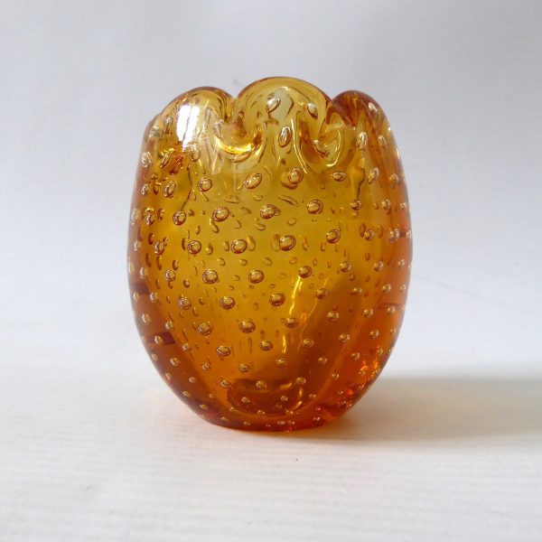 Vintage controlled bubble scalloped rim art glass vase, small amber pot, retro - Image 3