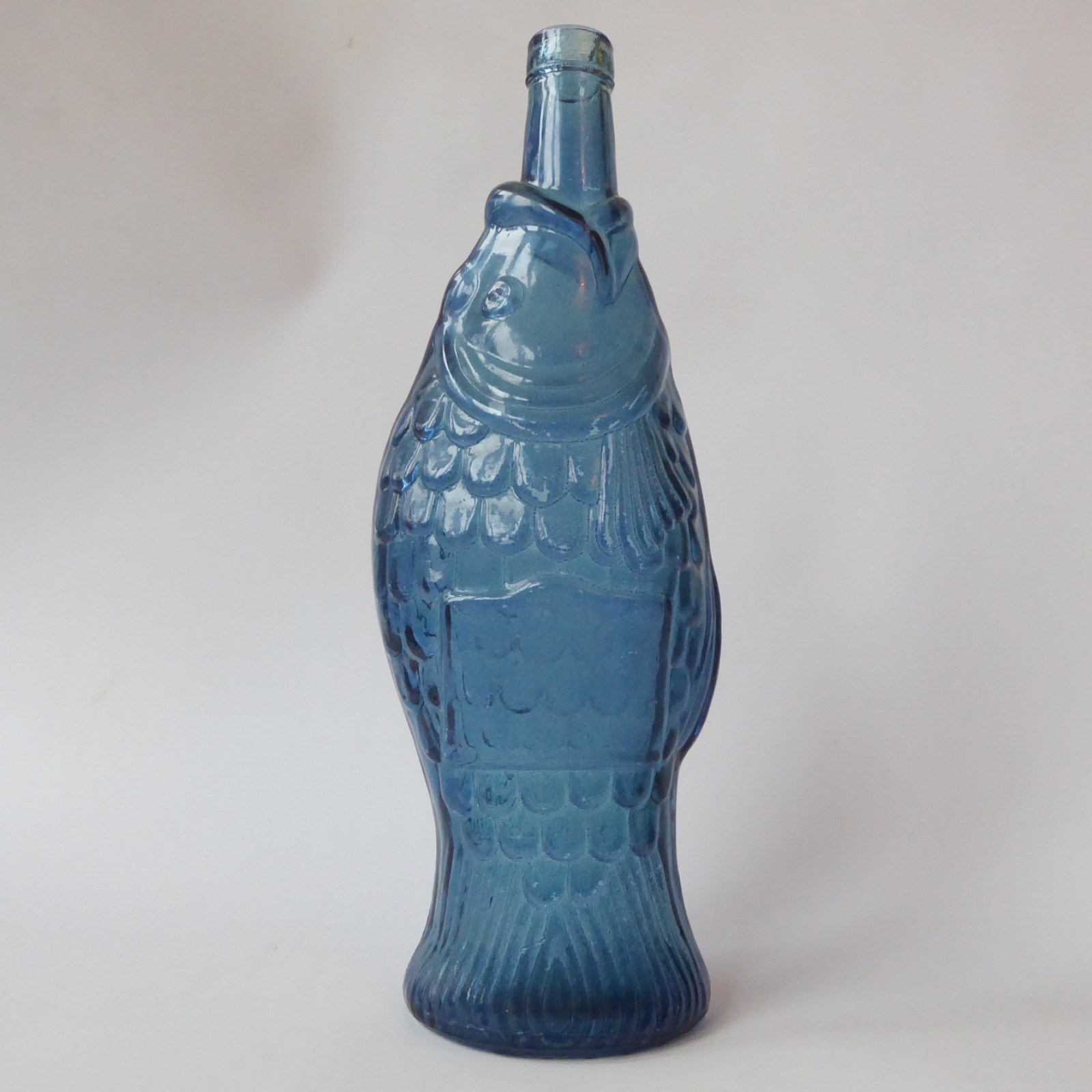 Vintage glass fish shaped wine bottle, decanter, ornamental dusky blue retro 13" - Image 6
