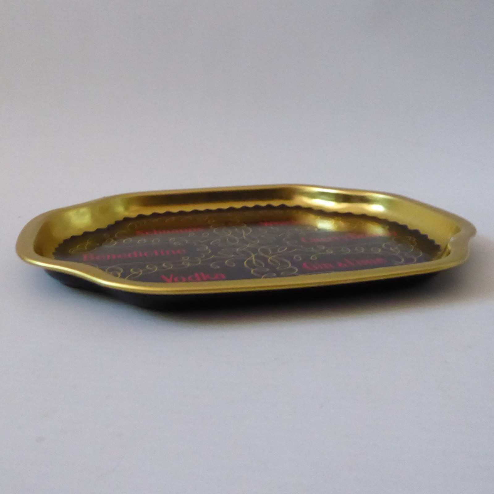 Vintage spirit shot drinks serving tray, Black & gold retro barware. Tin metal - Image 5