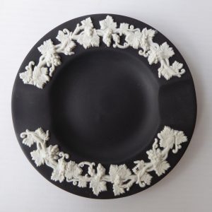Wedgwood Jasperware black and white grapes & vines small round ashtray pin dish