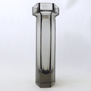 Wedgwood smoke grey hexagonal modernist Brutus crystal glass vase, Frank Thrower