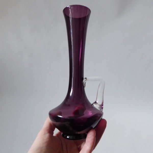 8" Empoli plum/purple jug shaped vase, Italian art glass, vintage 1960s 1970s - Image 3