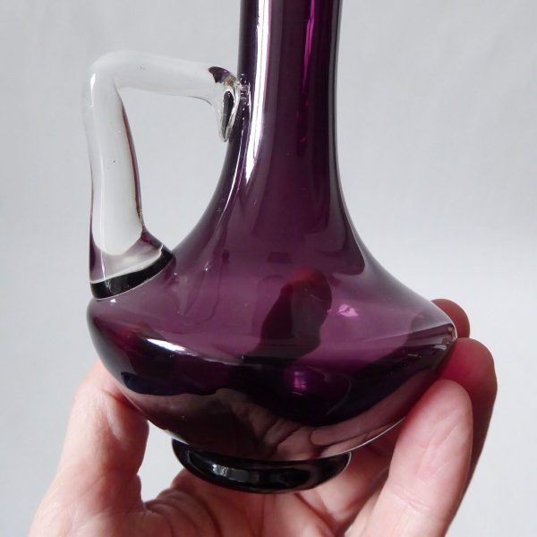 8" Empoli plum/purple jug shaped vase, Italian art glass, vintage 1960s 1970s - Image 7