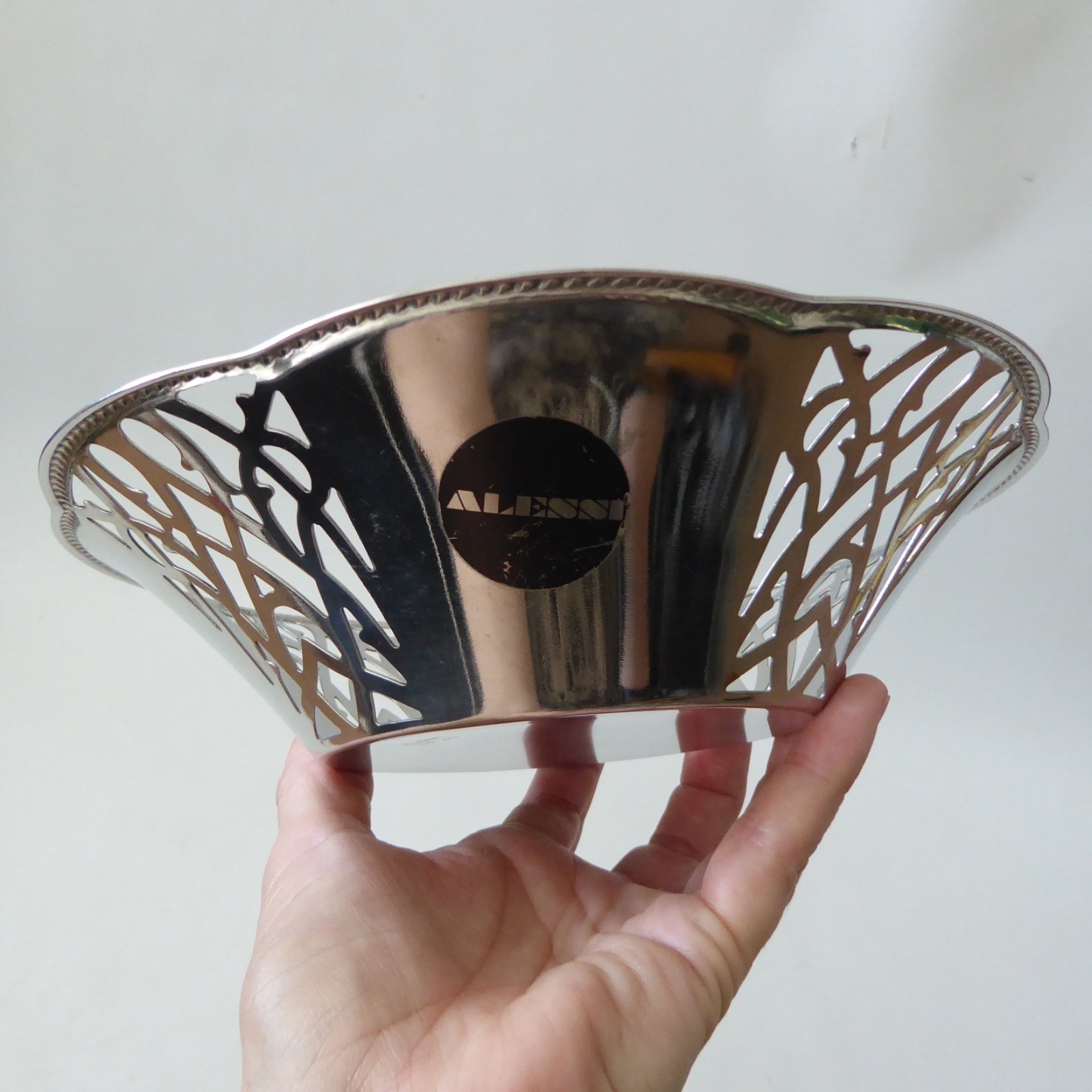 Alessi pierced basket bowl. Vintage design 18/10 inox stainless steel. Italy - Image 7