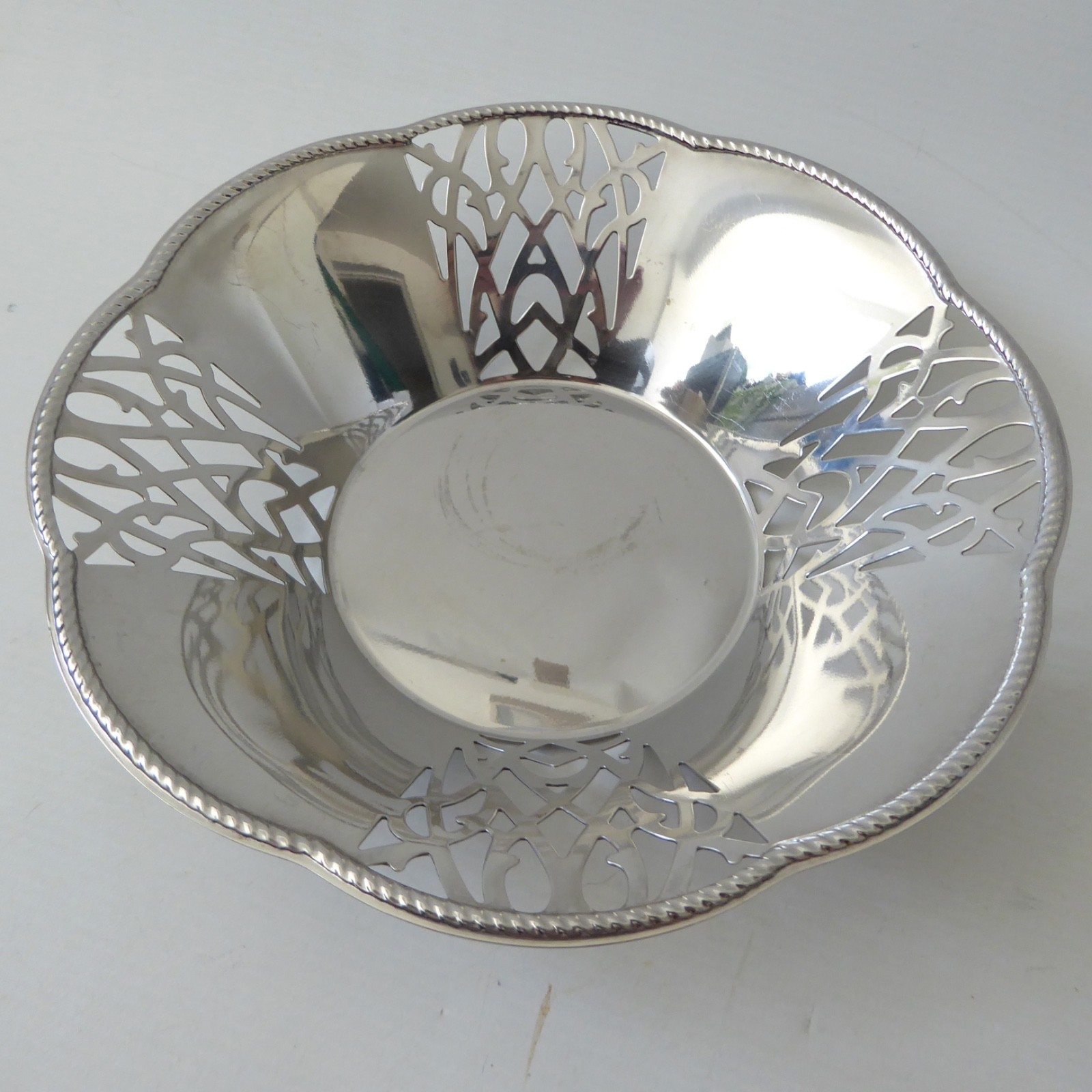 Alessi pierced basket bowl. Vintage design 18/10 inox stainless steel. Italy