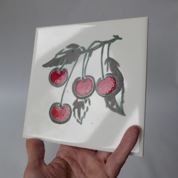 Ann Wynn Reeves cherries art tile, Kenneth Clark Ceramics vintage mid century 6" - Image 4