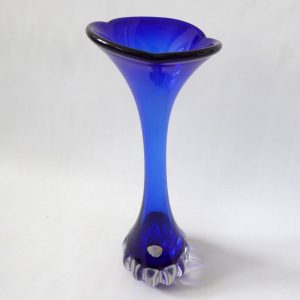 Aseda Glasbruk Swedish art glass 12" tall flared vase 1960s Bo Borgstrom + label