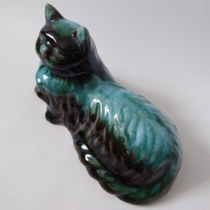 Blue Mountain Pottery Canada vintage ceramic cat figurine statue, green black