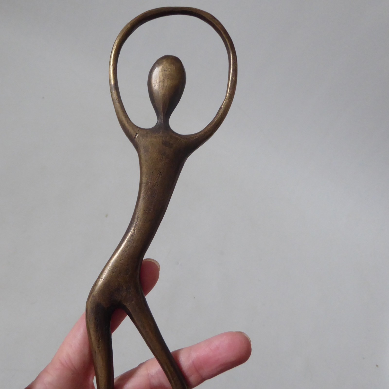 Brass ballerina dancer ornament statue figurine, modernist vintage bronze style - Image 7