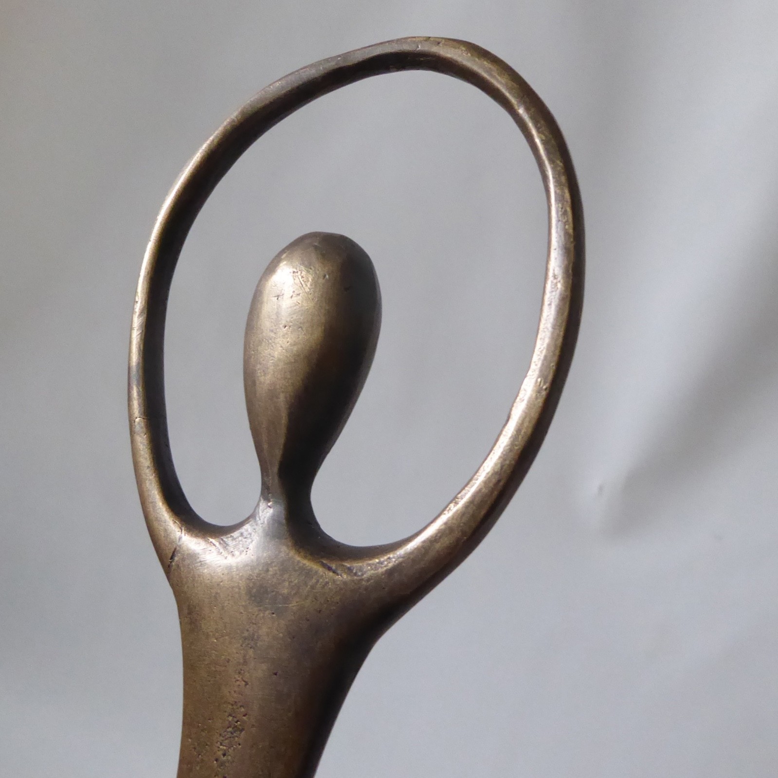 Brass ballerina dancer ornament statue figurine, modernist vintage bronze style - Image 9