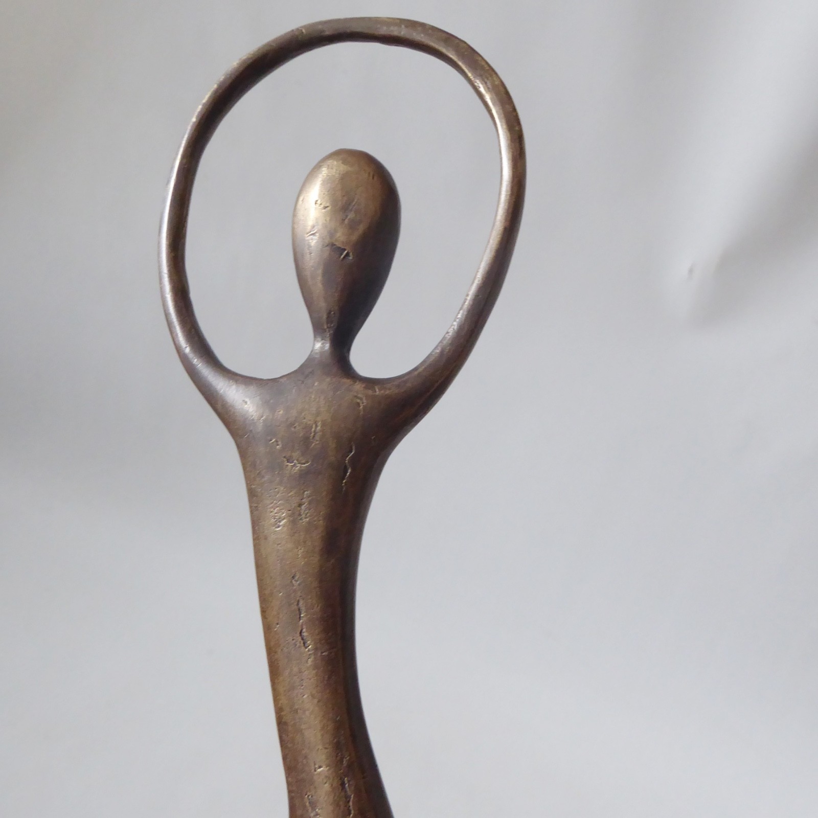 Brass ballerina dancer ornament statue figurine, modernist vintage bronze style - Image 10