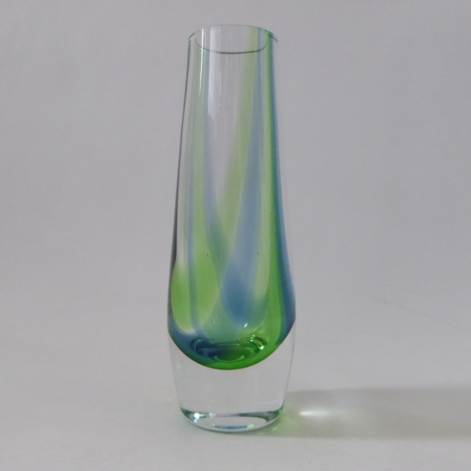 Caithness Oban art glass vase. Vintage blue & green stripes, cased. Charles Orr - Image 2