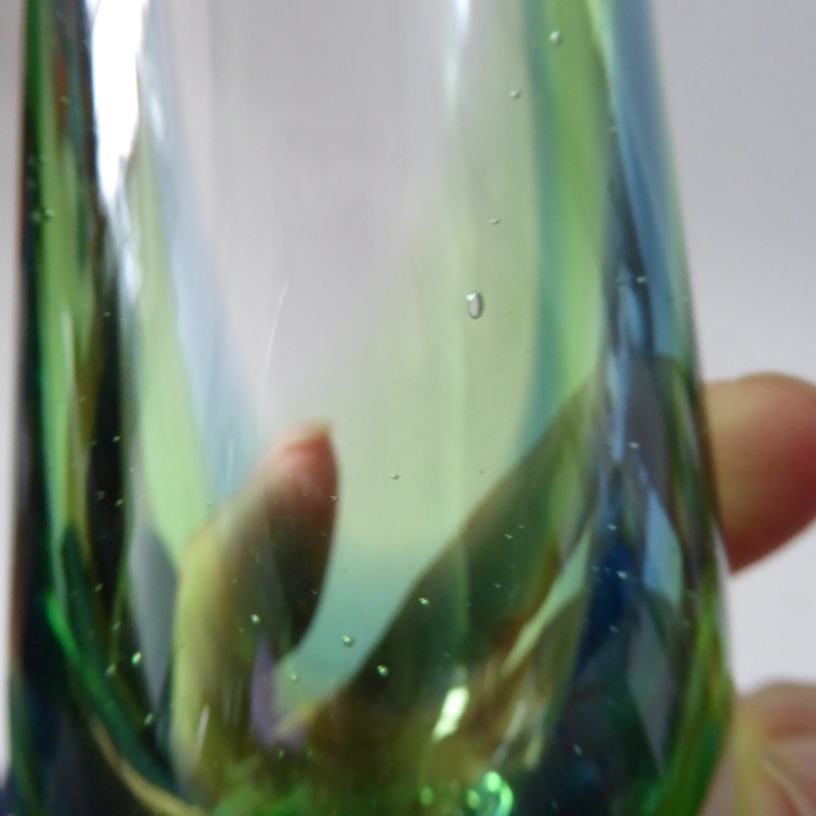 Caithness Oban art glass vase. Vintage blue & green stripes, cased. Charles Orr - Image 9