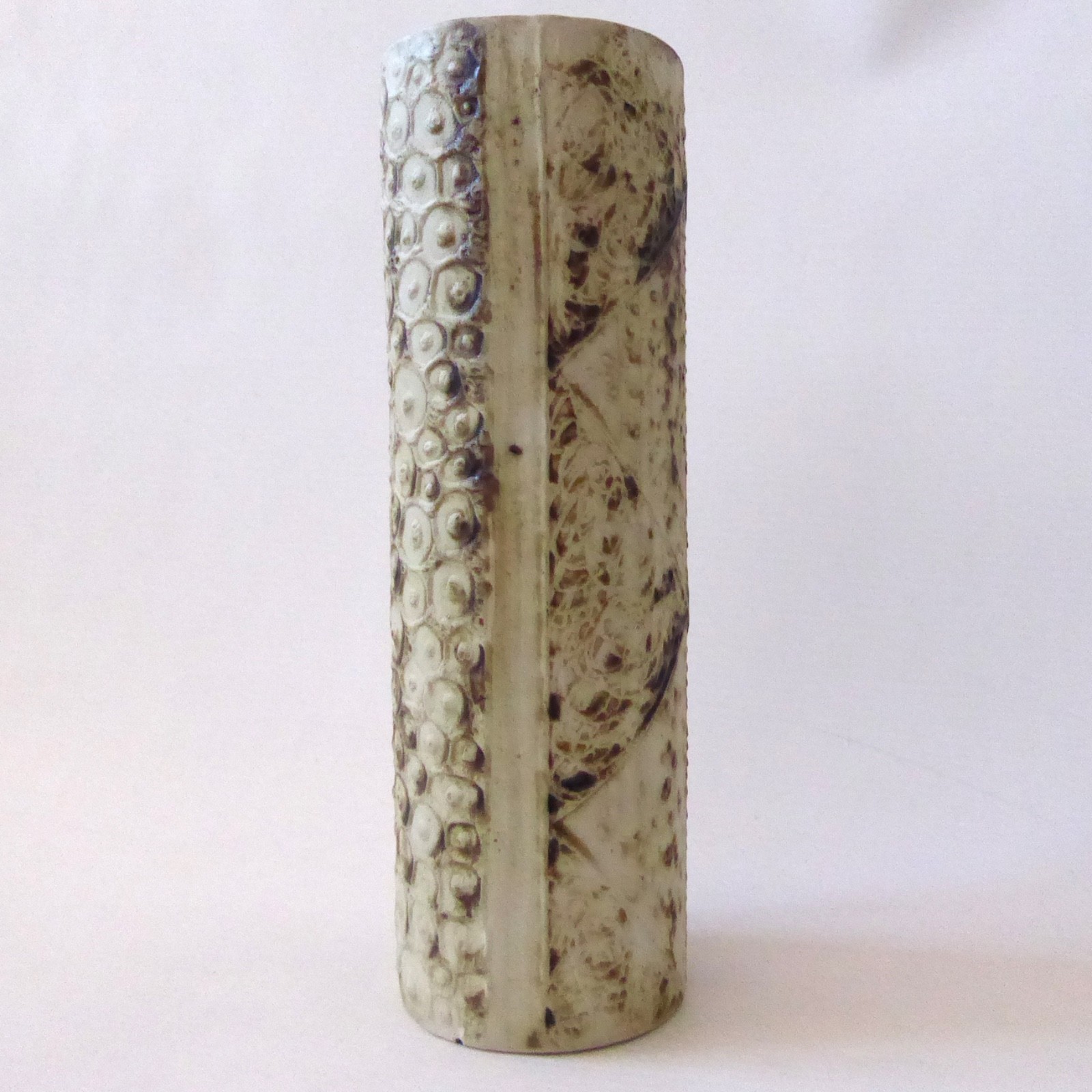 Carn Pottery cylinder 8" tall vase, John Beusmans. 1970s vintage retro. Circles - Image 2