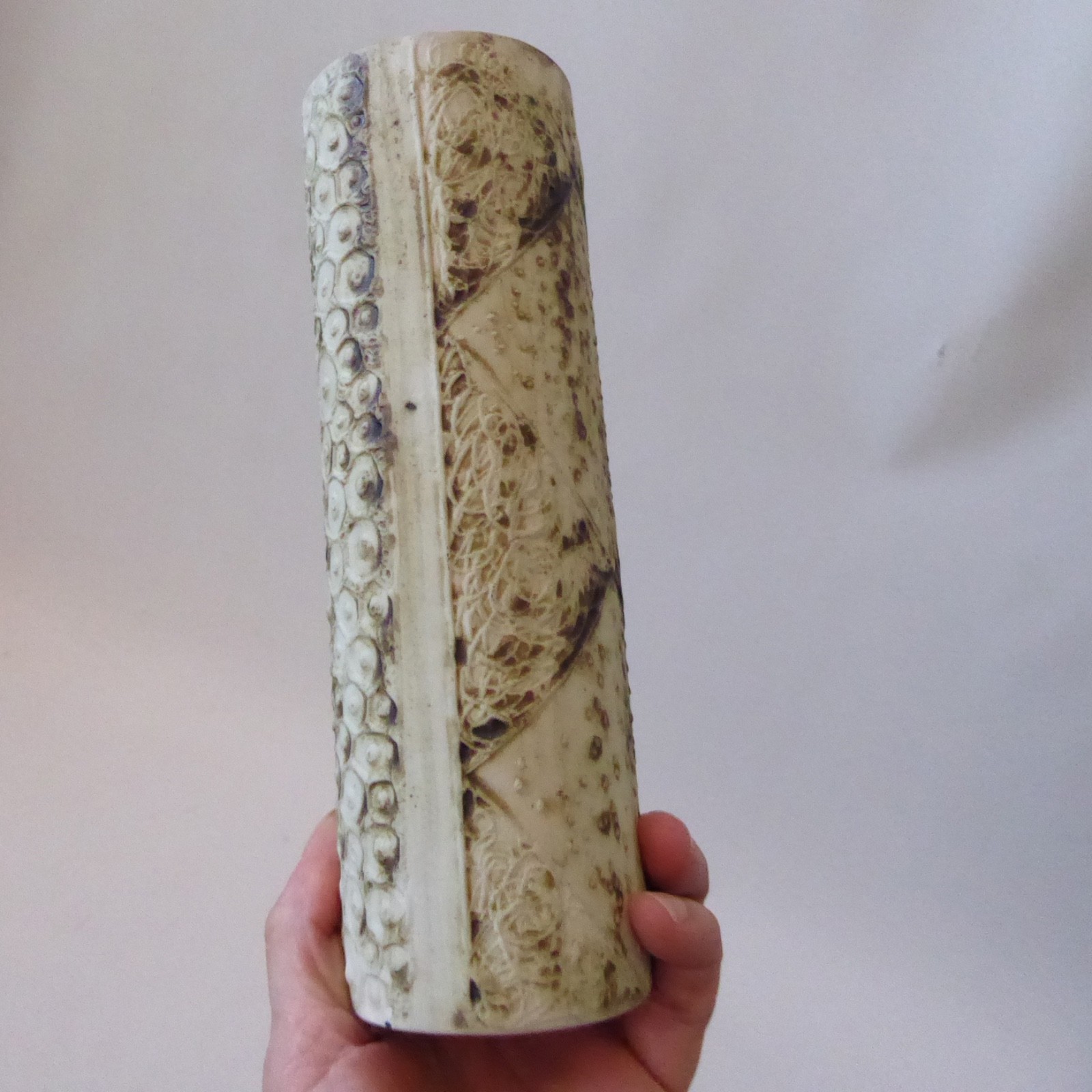 Carn Pottery cylinder 8" tall vase, John Beusmans. 1970s vintage retro. Circles - Image 4