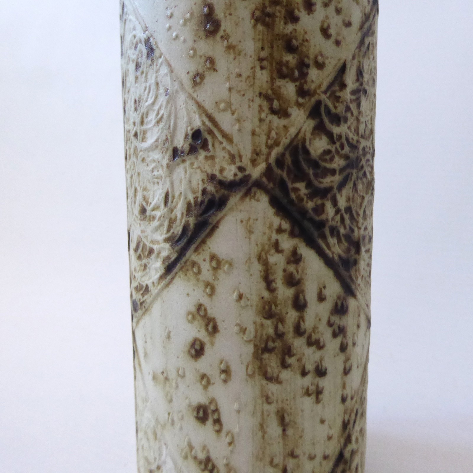 Carn Pottery cylinder 8" tall vase, John Beusmans. 1970s vintage retro. Circles - Image 6
