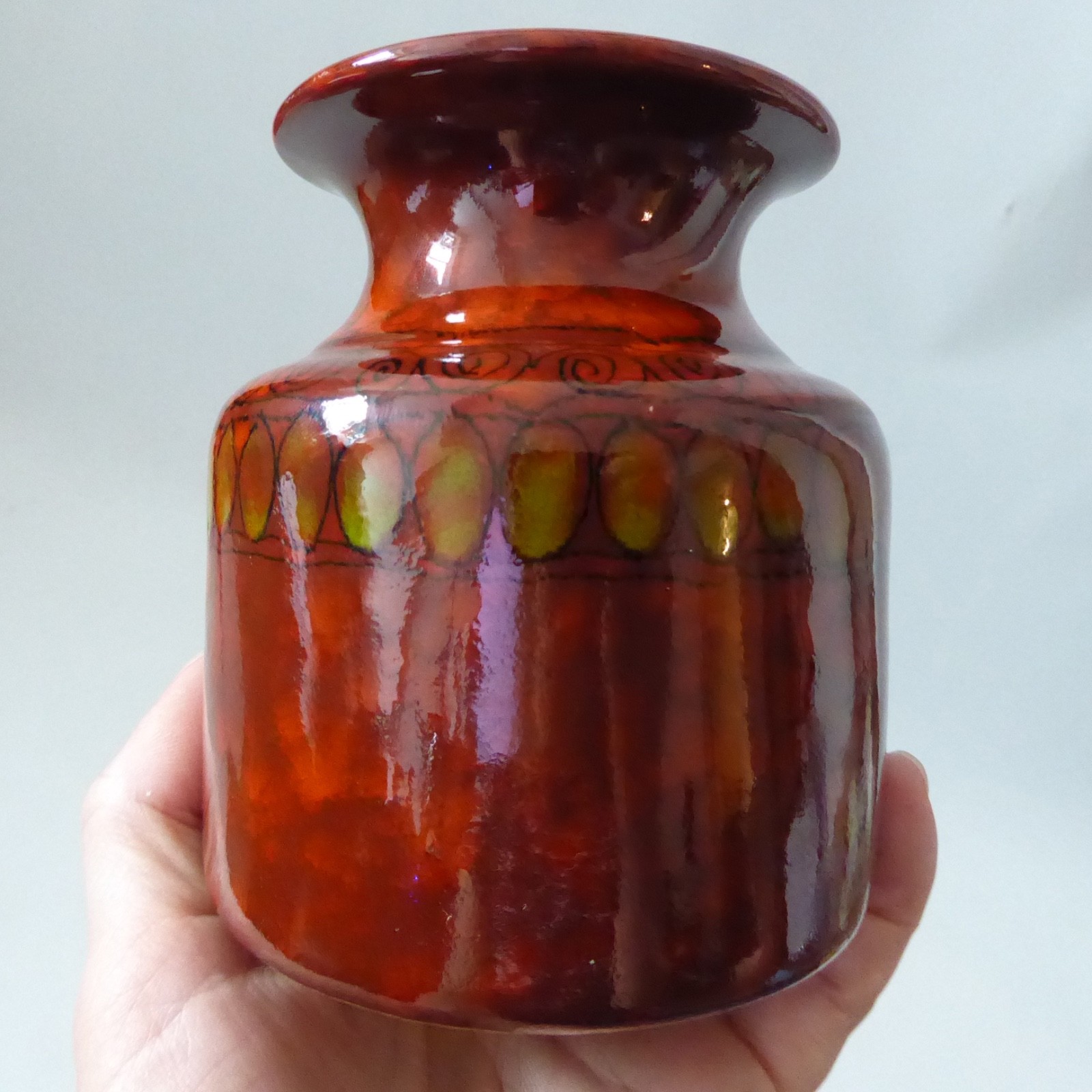 Ceramiche Franchi, Assisi, Italy vintage pottery ceramic vase. 1960s red MCM pot - Image 3