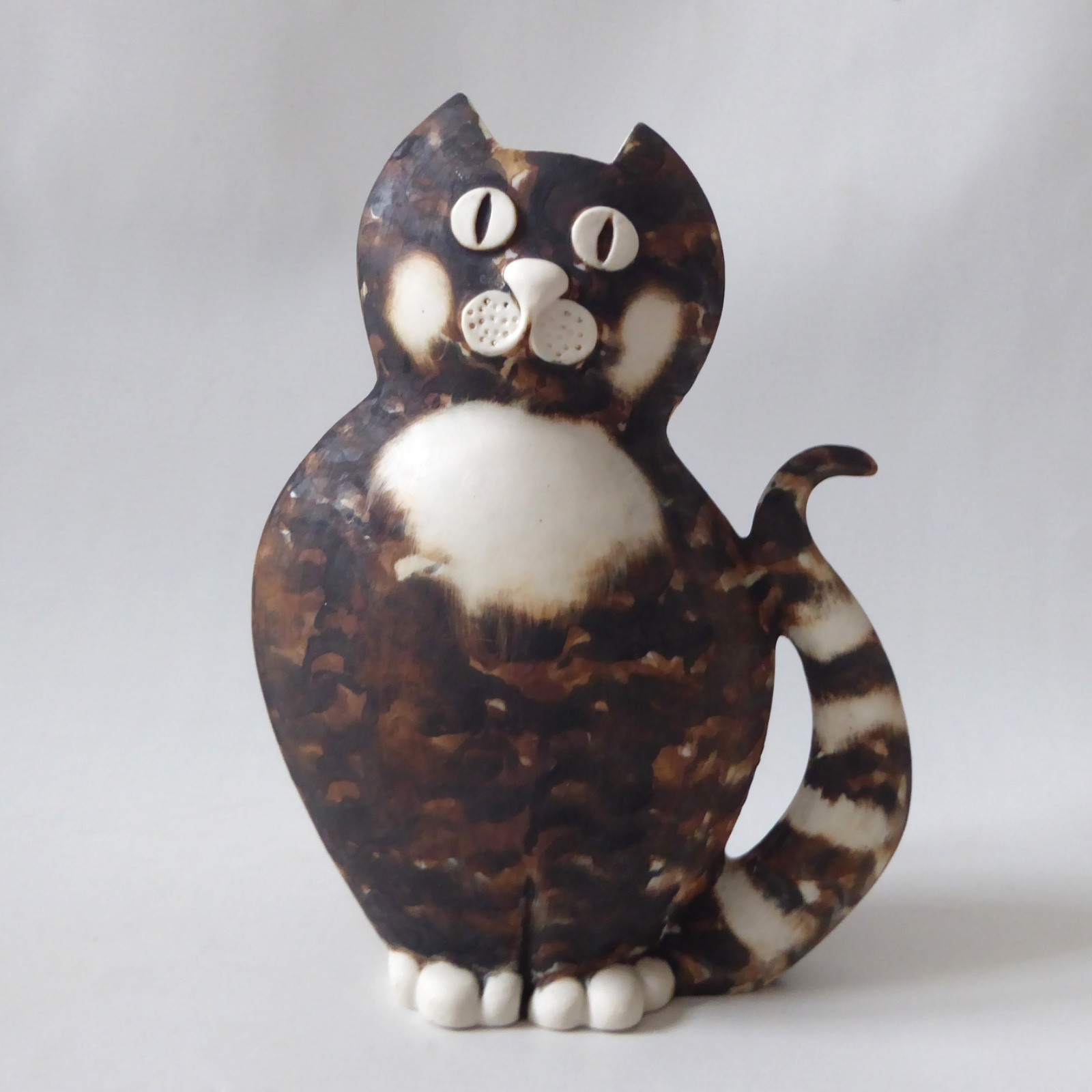 Dalton Pottery Scotland ceramic cat figurine vase, black brown white. 1990s