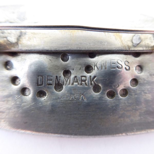 Danish vintage Gertrude Packness oval pewter brooch, flowers. 1950s/1960s retro - Image 9