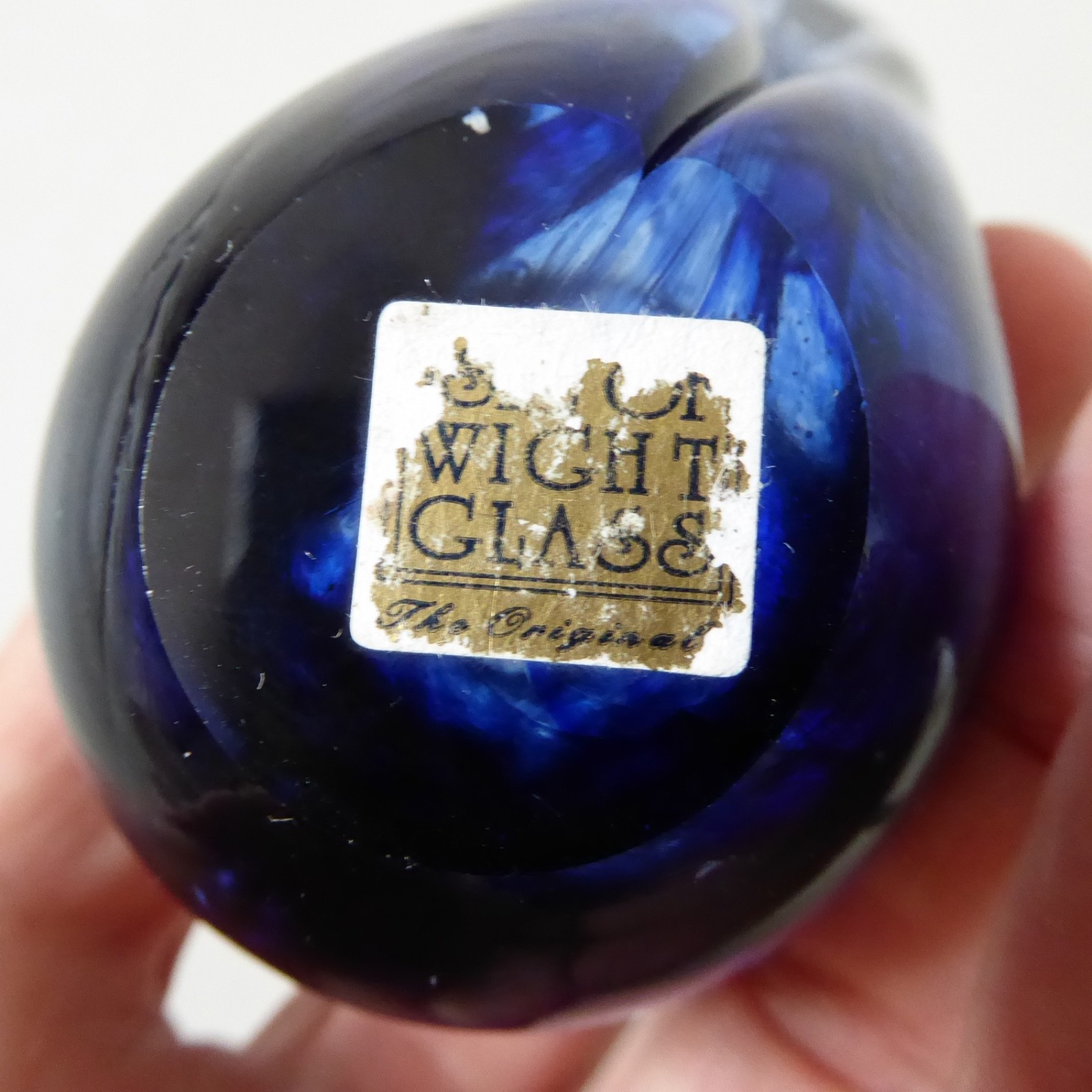 Isle of Wight Studio art glass blue bird paperweight. The Original sticker 1990s - Image 7