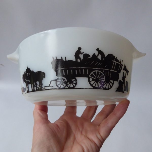 JAJ Pyrex Harvest Silhouette haymaker round glass buffet set bowl 1.5 pint, 1967 - Image 8