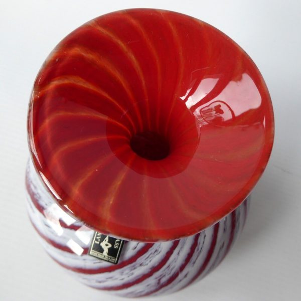 Langham vintage art glass vase, red white twisted stripes, label & etch signed. - Image 6