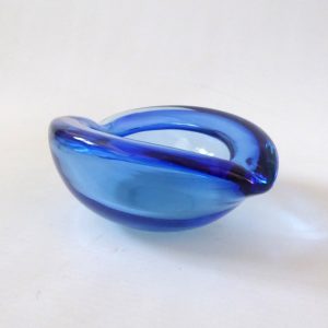 Murano blue & turquoise cased oval art glass bowl dish ashtray, vintage 1960s