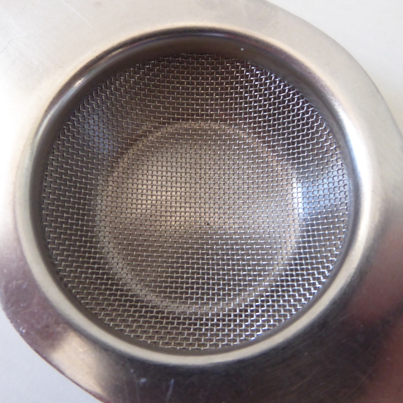 Old Hall Robert Welch Campden stainless steel tea strainer & dish, 60s modernist - Image 5