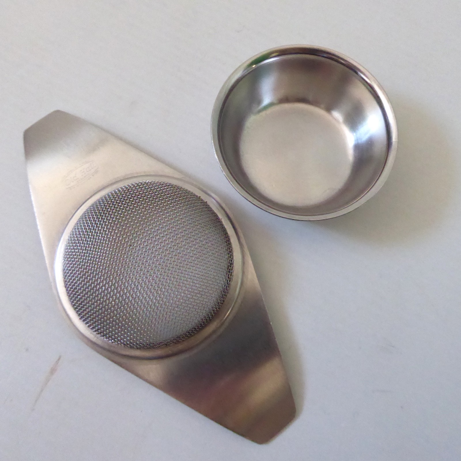 Old Hall Robert Welch Campden stainless steel tea strainer & dish, 60s modernist - Image 8