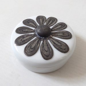 Philippe Deshoulieres Limoges France porcelain vintage pill box pot, Orselly L&J