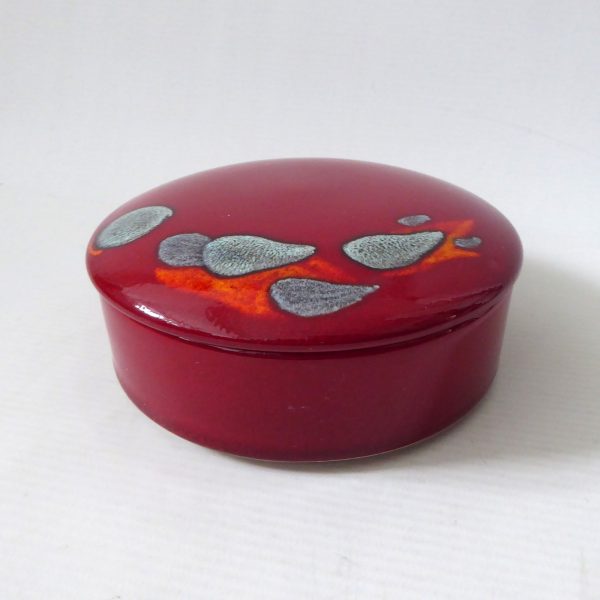 Poole Pottery Odyssey powder box, lidded red trinket dish. England, vintage 5" - Image 14