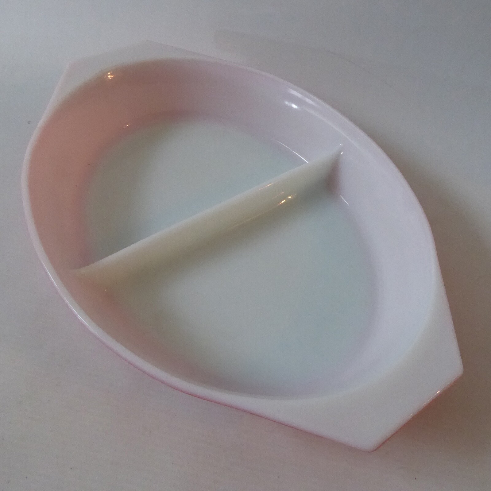 Pyrex JAJ pink Daisy oval 2179 divided vegetable casserole dish. Vintage 1950s - Image 8