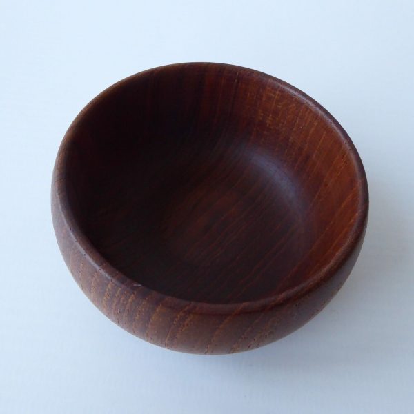 RW Norway Mid century modernist small carved teak wooden bowl, Rakel Wayersvang - Image 5