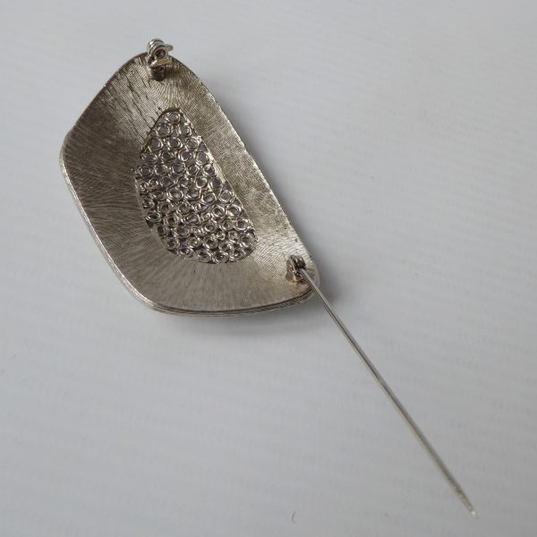 Retro 1960s/1970s shiny steel or silver tone large brooch, modernist asymmetric - Image 14