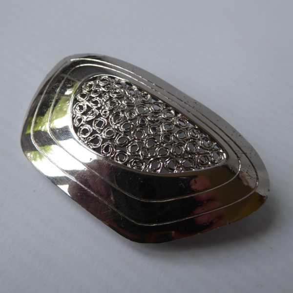 Retro 1960s/1970s shiny steel or silver tone large brooch, modernist asymmetric - Image 4