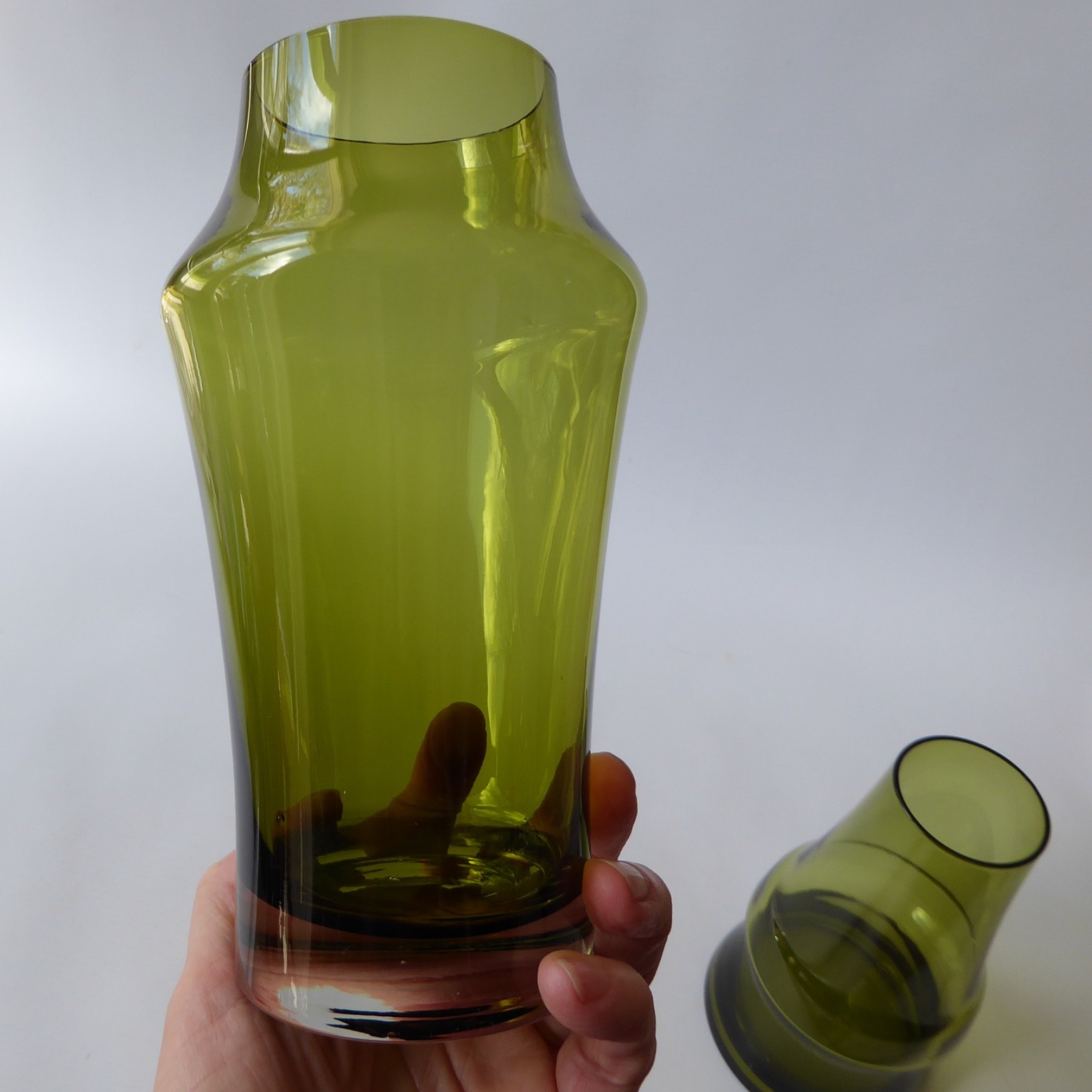 Riihimaki 1581 + piippu vintage art glass vases, olive green Finland, Riihimaen - Image 8