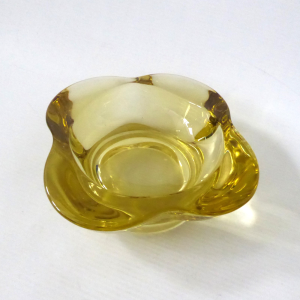 Rudolf Jurnikl 1175 bowl, Rosice, Sklo Union. Yellow citrine art glass, vintage