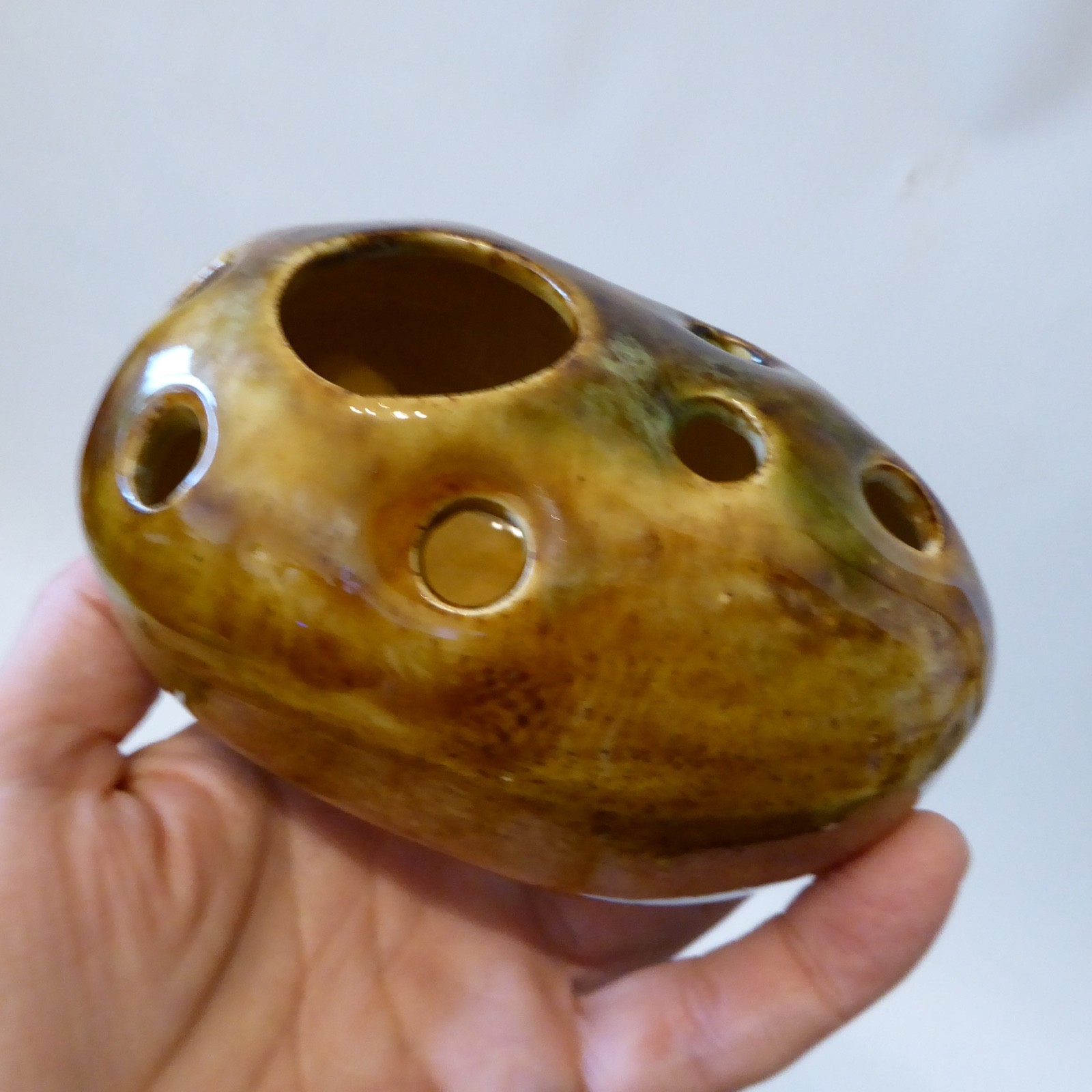 Tremaen style studio pottery pebble stone vase, vintage retro 1970s Cornish posy - Image 7