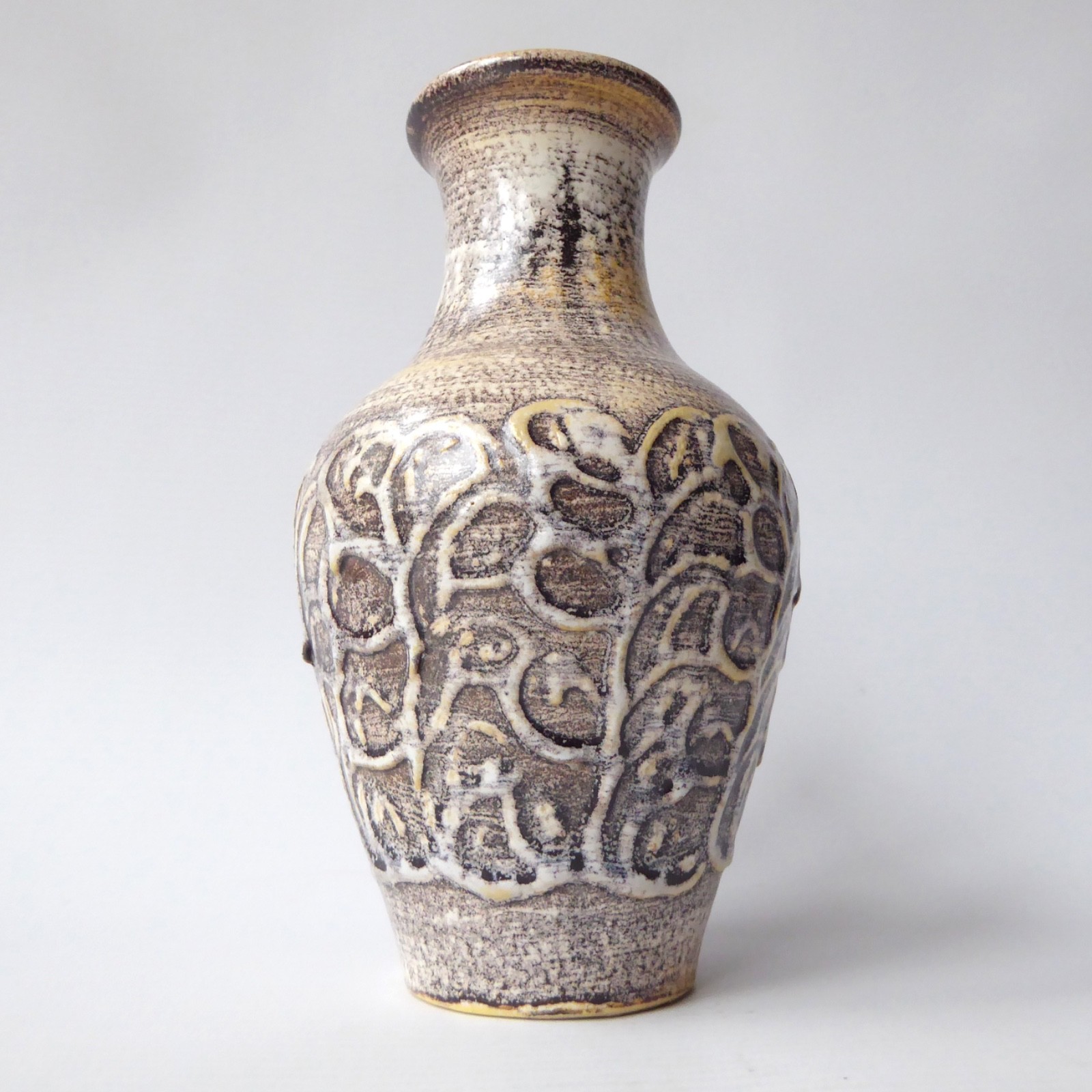 Vintage Ilkra West German ceramic vase 2028/15, brown beige 1960s 1970s retro - Image 4